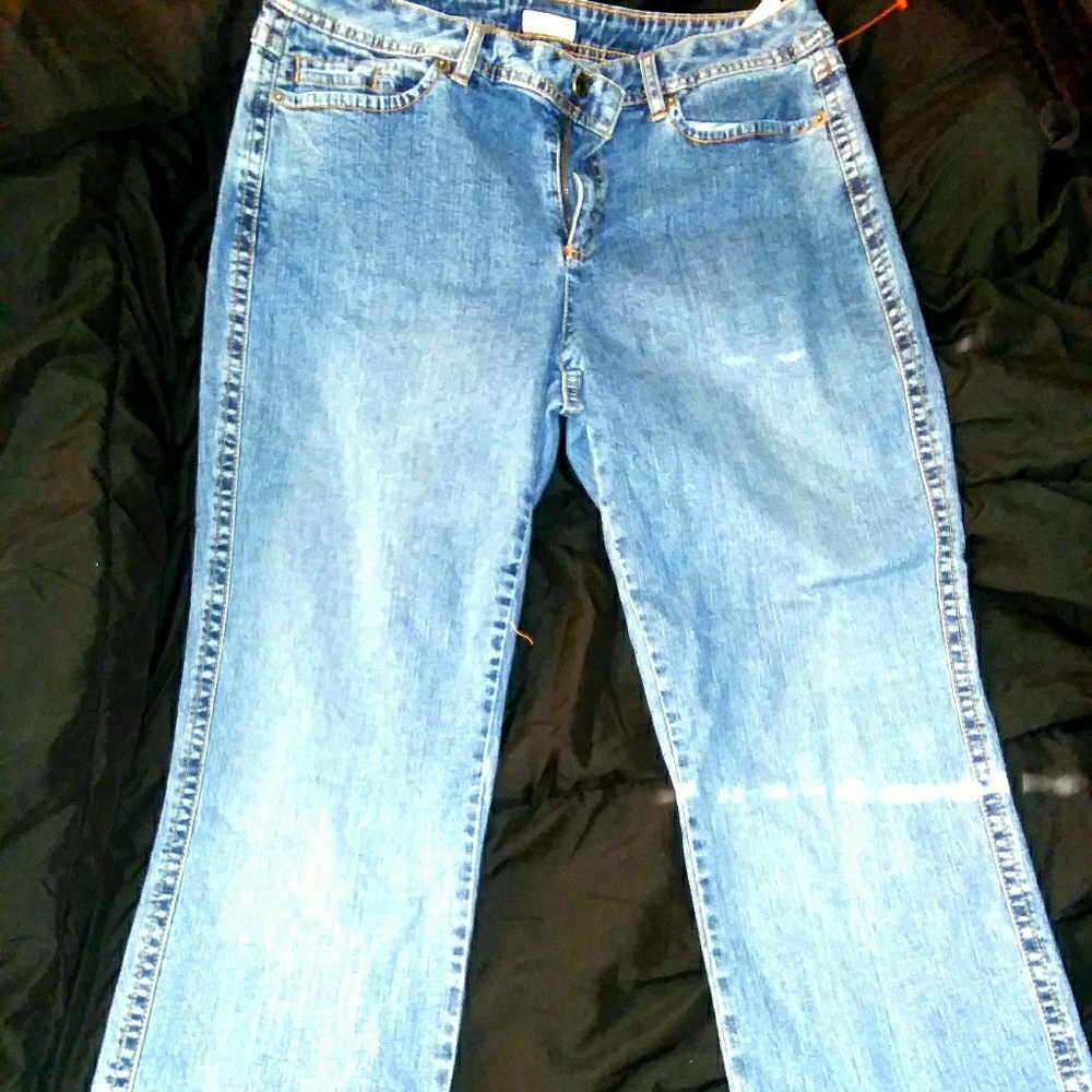 Light Wash Jeans